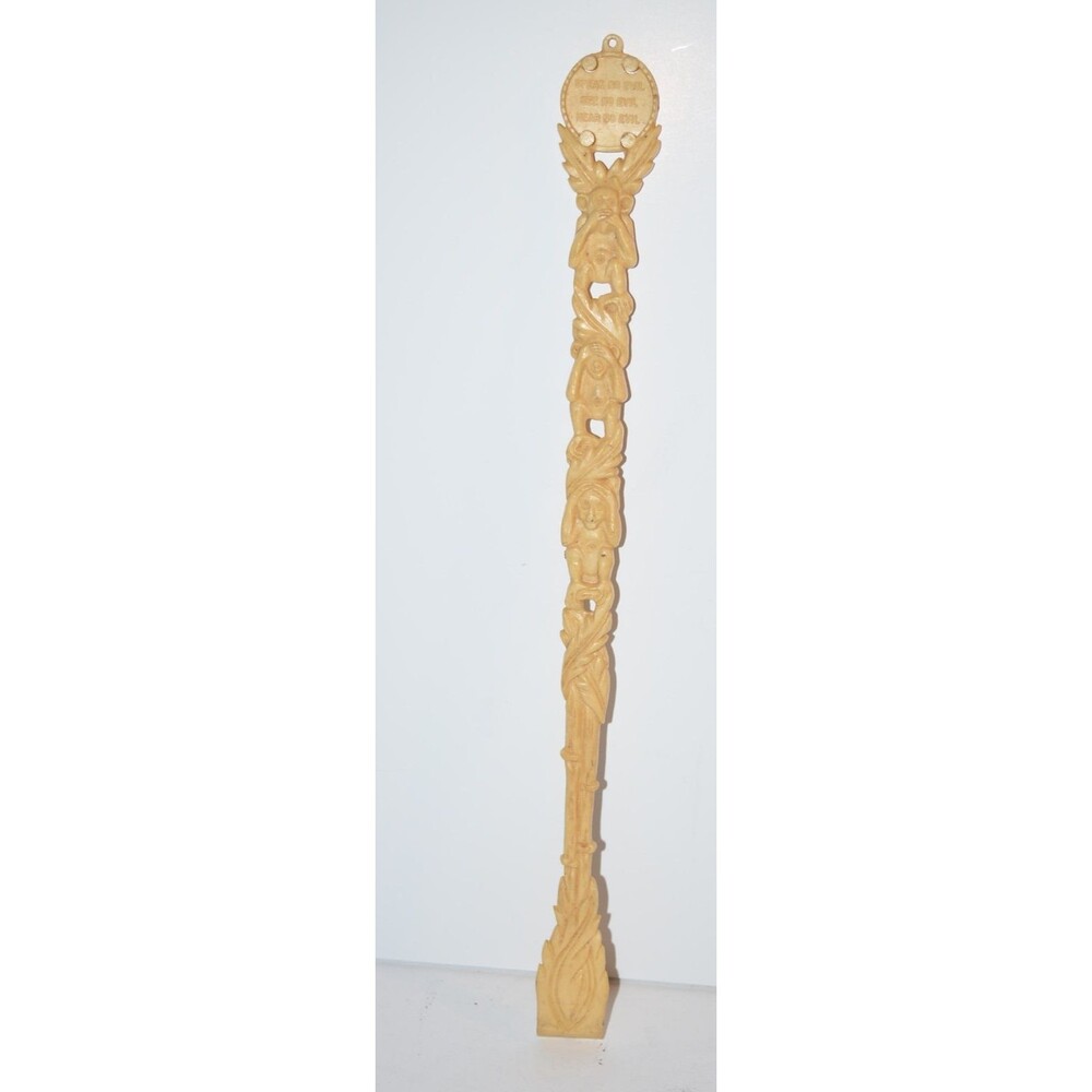 Wise See No Evil Hear No Evil Back Scratcher Japanese Symbols On Back VTG
